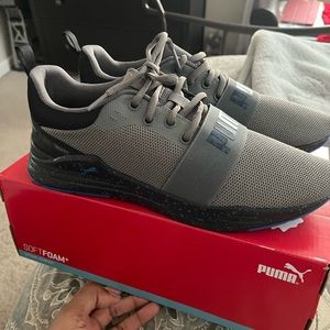 Mens Pumas. Size 9.5 **NIB**